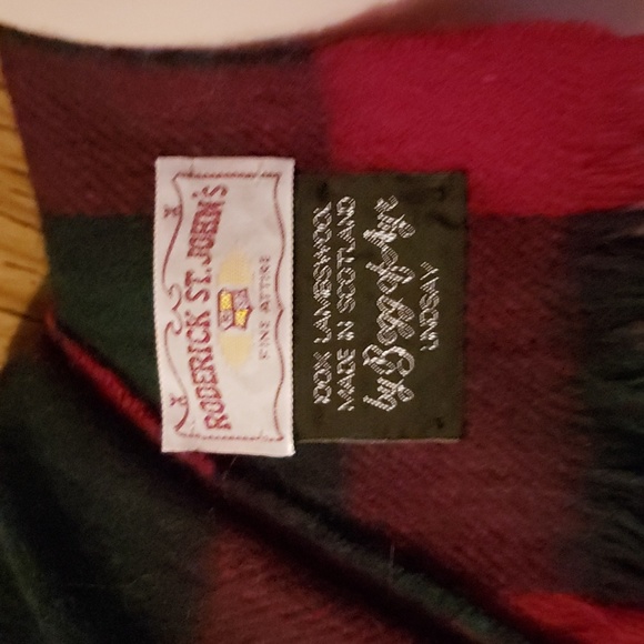 Lambswool scarf - Picture 4 of 4